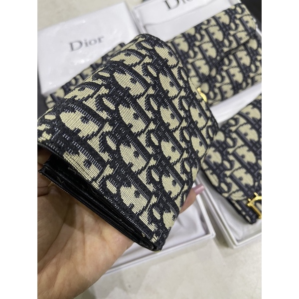 VÍ DIOR HOẠ TIẾT THÊU HÀNG SUPER