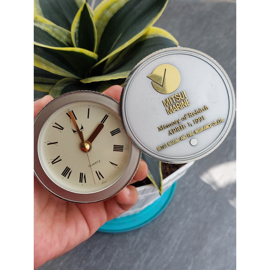 Đồng hồ xưa để bàn nam Modern chạy pin hàng Si