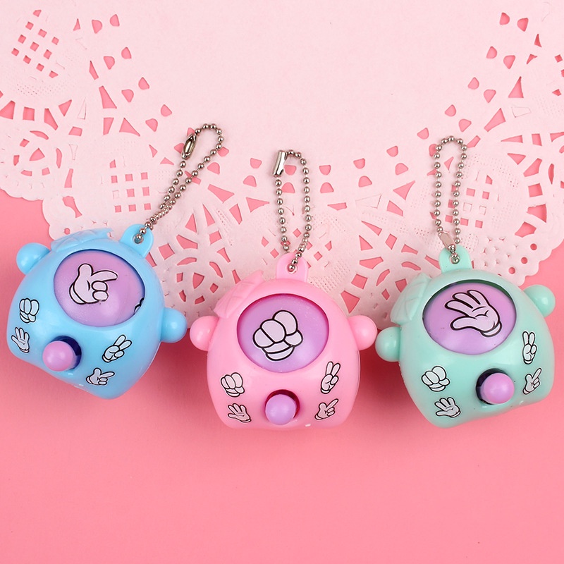 1 Móc Khóa Hình Cây Kéo / Tờ Báo Dùng Làm Quà Tặng Sinh Nhật / Tiệc Cưới Cho Bé