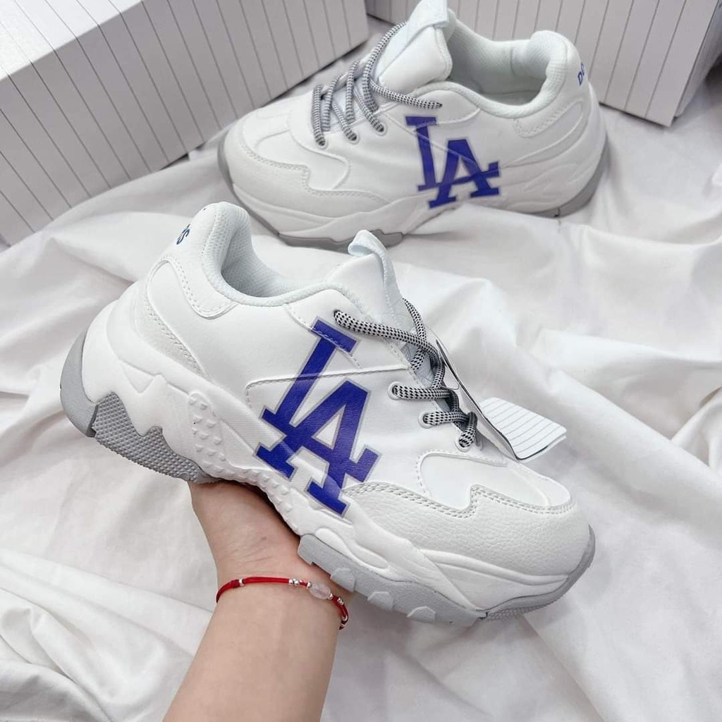 Giày thể thao MLB LA trắng đế tách ,đế nâu màu xám hot trend nam nữ kiểu dáng sneaker đỉnh của chóp.