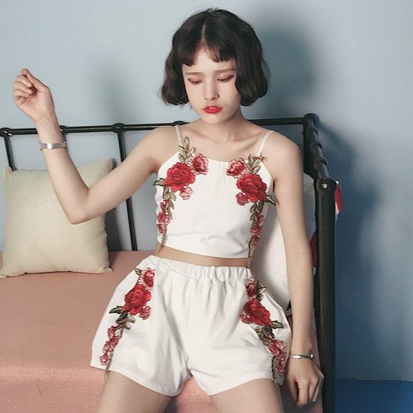 Set đồ bộ sơ mi hai dây quần lửng Emilyshop