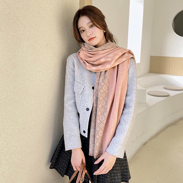 Khăn dạ cao cấp các mẫu hot hit 2022