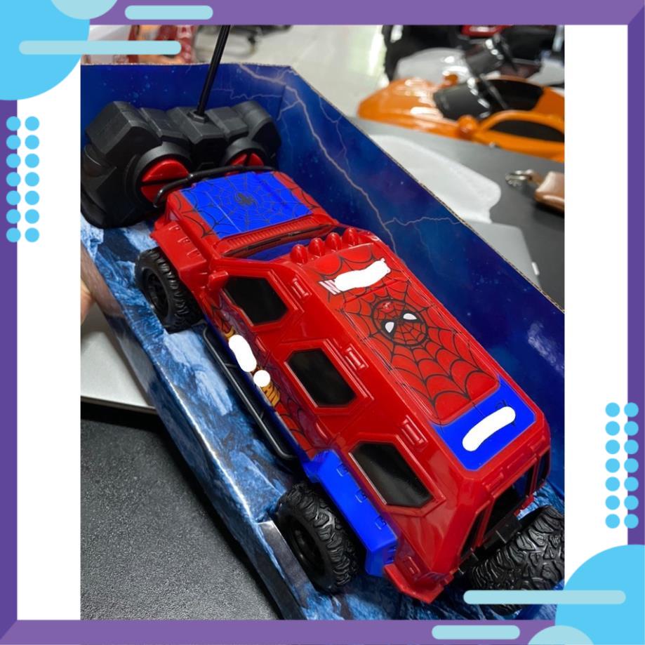 Xe ô tô điều khiển từ xa cho bé, ô tô đồ chơi trẻ em, mẫu xe spider.man