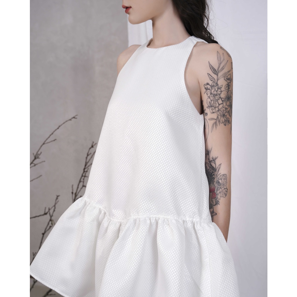 GOÛT DE JUN - Đầm nữ thiết kế đuôi cá dáng babydoll ngắn - BRAVE DRESS
