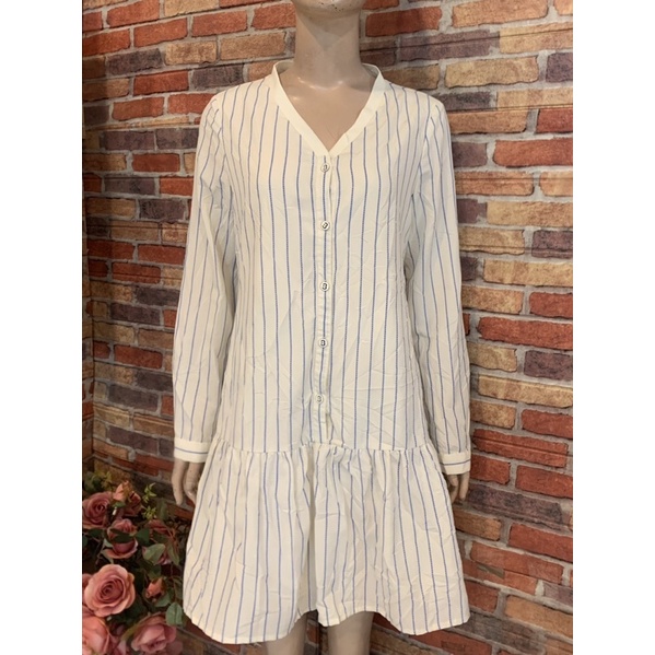 Đầm kẻ,size L ,2hand