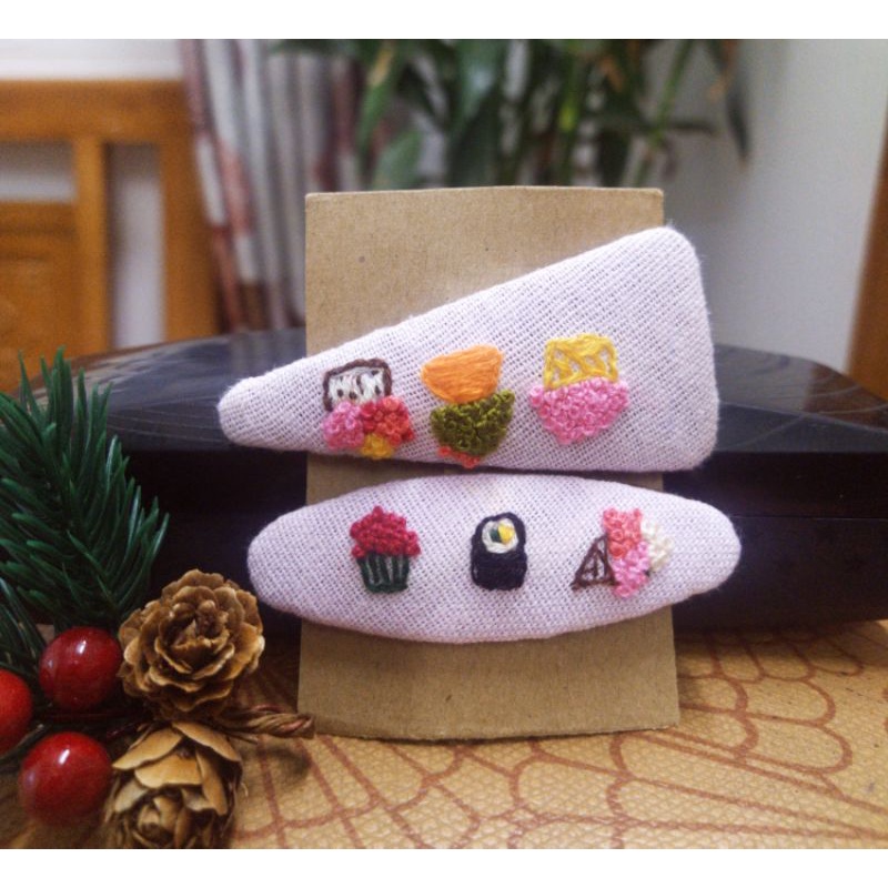 Kẹp tóc thêu tay, kẹp tóc thêu tên, kẹp tóc vải hàn quốc