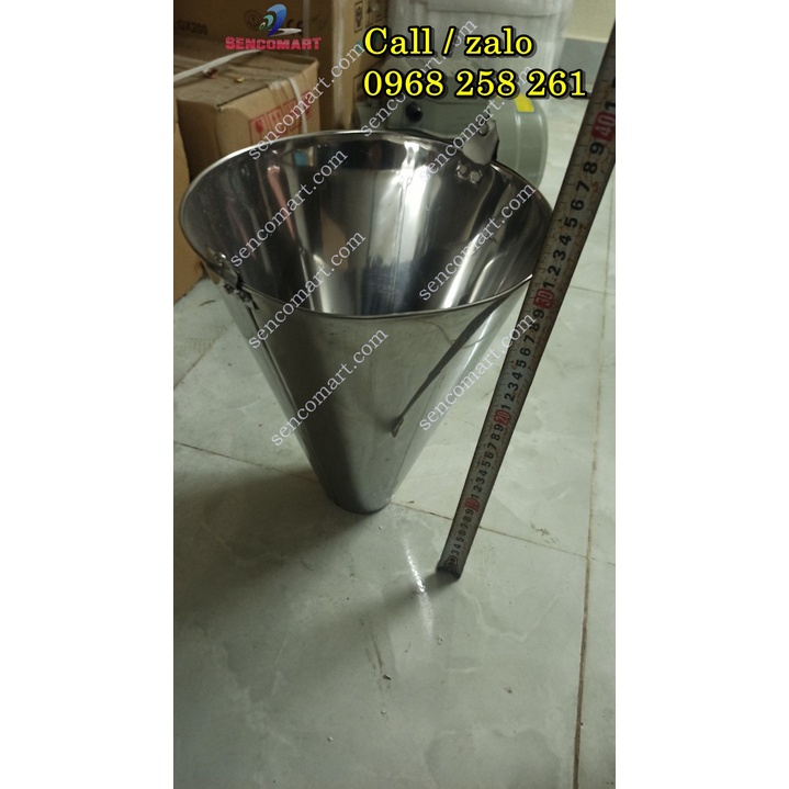 Phễu cắt tiết gà , vịt ngan loại cổ to , chất liệu inox không gỉ