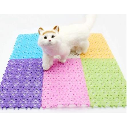 STHA - Tấm nhựa lót sàn chuồng size 20x30 chống lọt chân- có các khớp nối thành thảm nhựa lớn