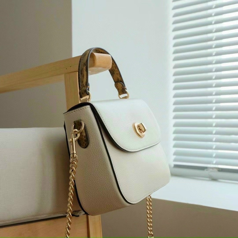 Túi xách Coach Marlie Top Handle