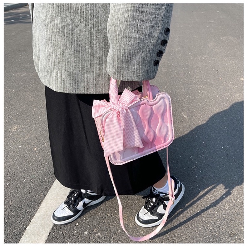 Túi tự đan da PU cao cấp kèm dây nơ - Túi handmade đeo chéo làm quà tặng người yêu