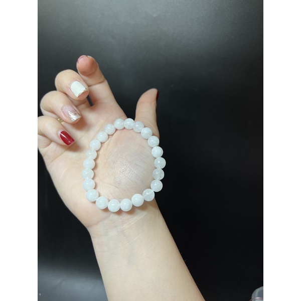 Vòng tay TA trắng