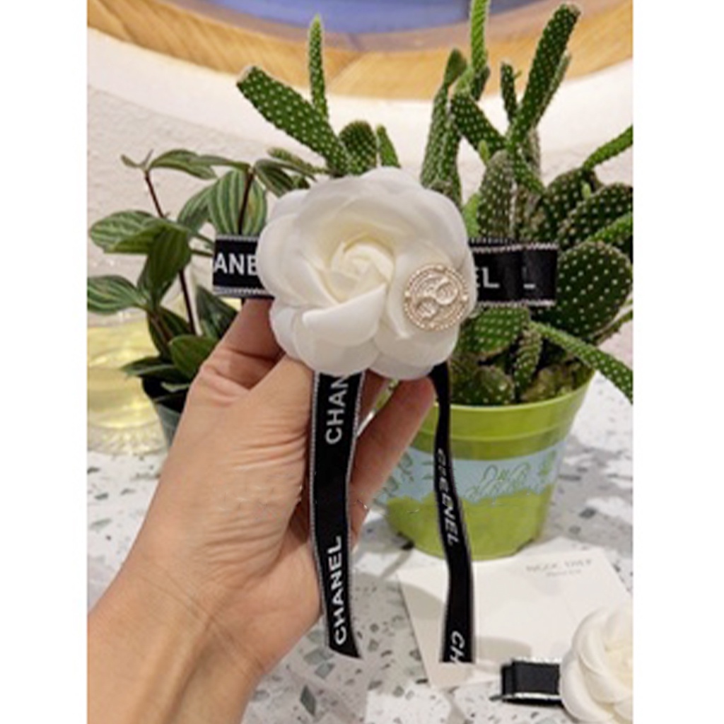 Hoa cài áo hình hoa trà Channel cao cấp Ghim tag hoa cài áo váy đầm