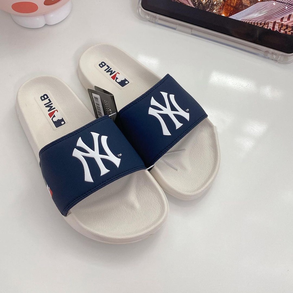 Dép MLB in logo NY order chính hãng Hàn Quốc