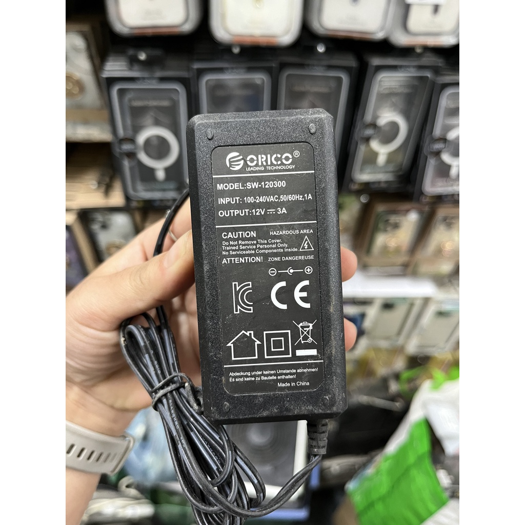 Adapter Nguồn 12V 3A chân có kim Etrust AC EN12A KÈM DÂY NGUỒN HÀNG MỚI KHÔNG HỘP VỎ XƯỚC ORICO