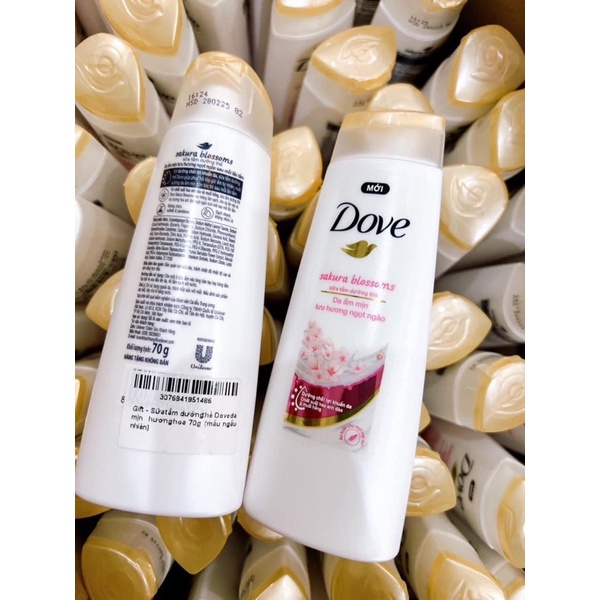Sữa tắm dưỡng thể ẩm mịn Dove deep moisture( chai xanh) 70gr