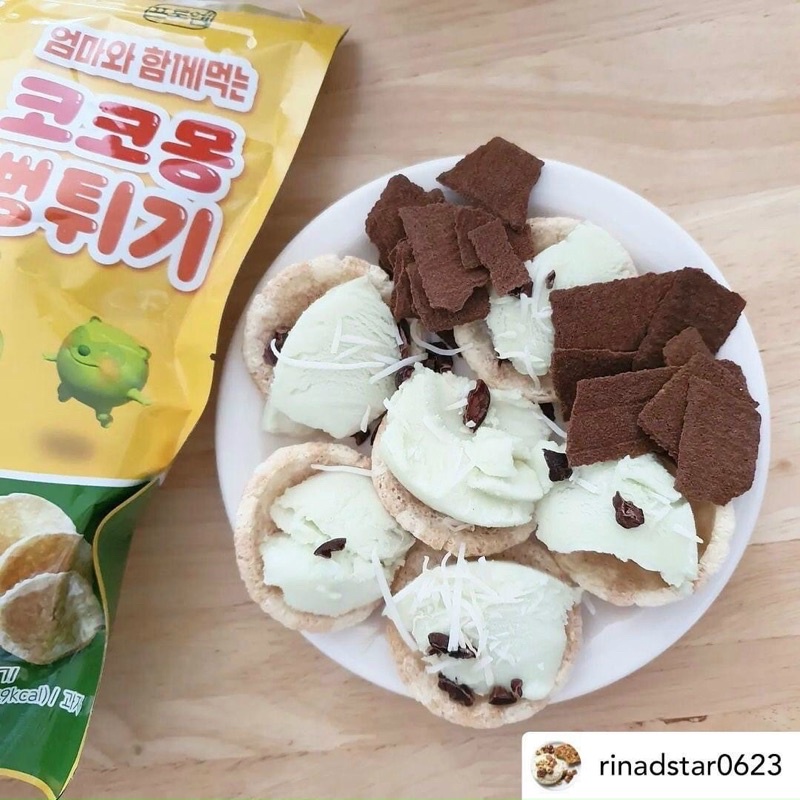 Bánh ăn dặm snack đậu gà Mom’s Care 30g Hàn Quốc cho bé từ 6 tháng