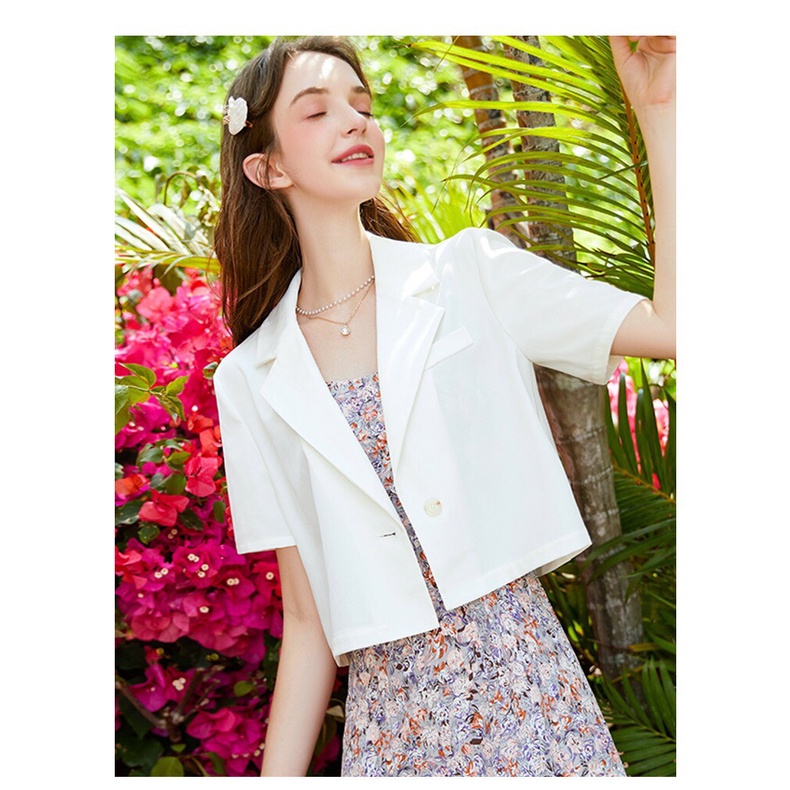 Áo Vest Nữ Croptop Cá Tính Dáng Ngắn Tay Lỡ Áo Khoác Blazer Nữ Công Sở Dễ Phối Đồ Mặc Đi Chơi Đi Làm Vào Mùa Hè