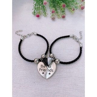 Vòng tay cặp đôi tình bạn