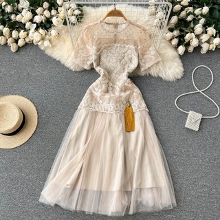 Đầm tay ngắn cổ tròn ren thiết kế 2 lớp