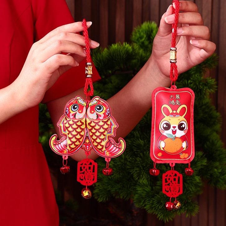 Dây treo gắn chuông đỏ trang trí cành đào . quất ngày TẾT tài lộc, liễn gia treo tài lộc trang trí cây mai, đào ngày TẾT