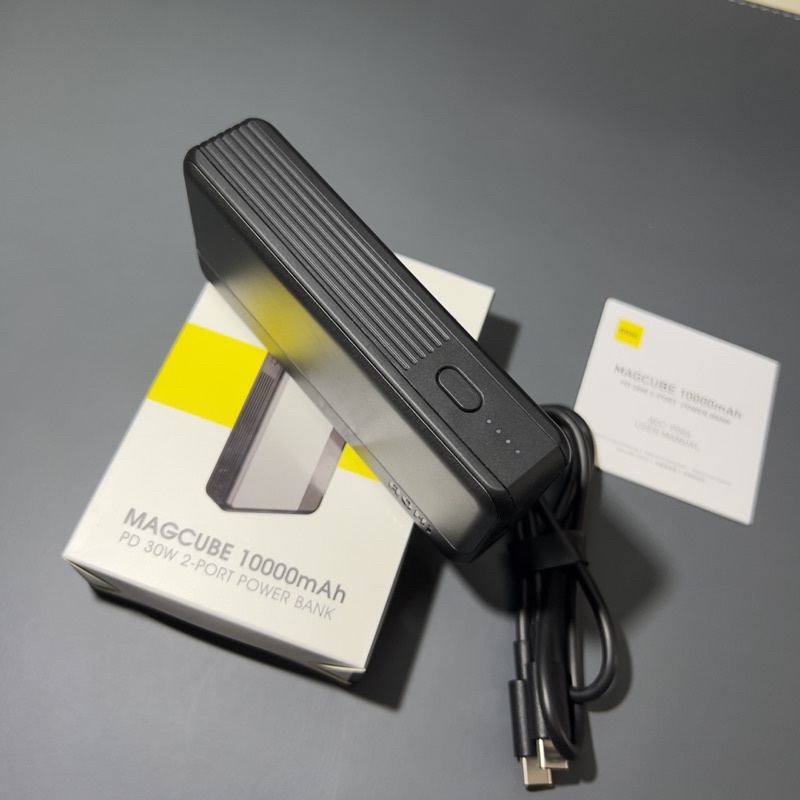 Pin dự phòng Aohi AOC-P006,10.000mah-PD30W