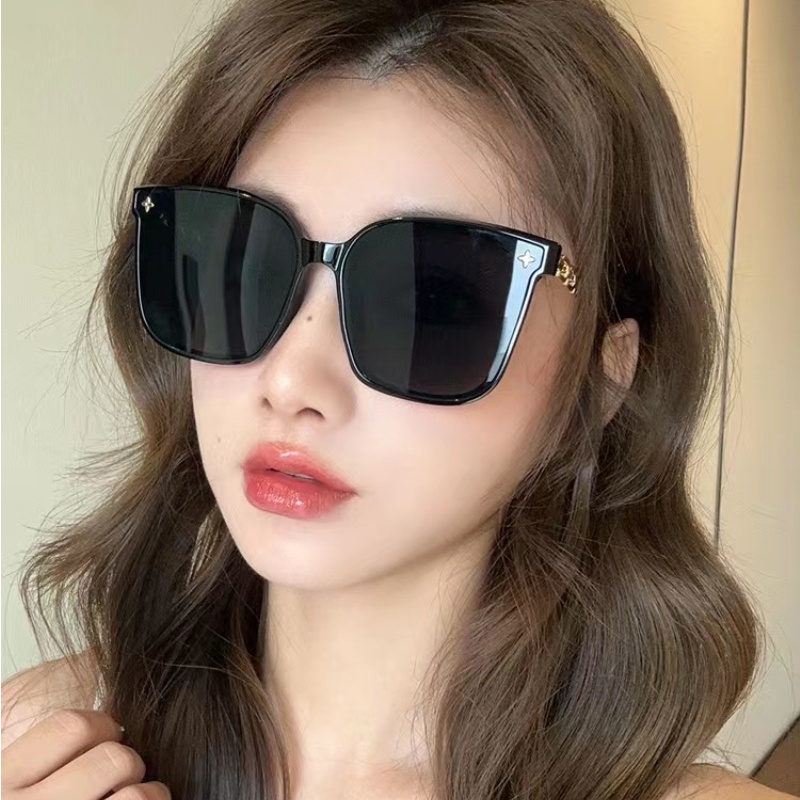 (KIQI-FASHION) COD Kính Mát Thời Trang Hàn Quốc Chống Tia UV400