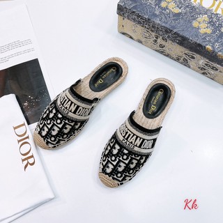 SỤC CÓI DI.O HOẠ TIẾT THÊU