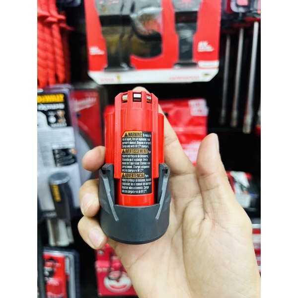 Pin High OutPut 2.5Ah và 5.0Ah M12 Milwaukee