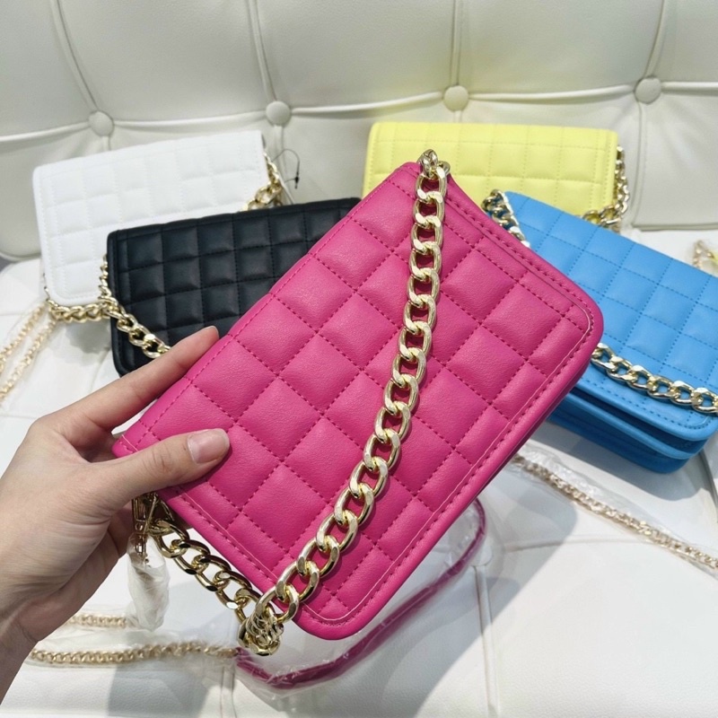 Túi xuất âu nắp gập