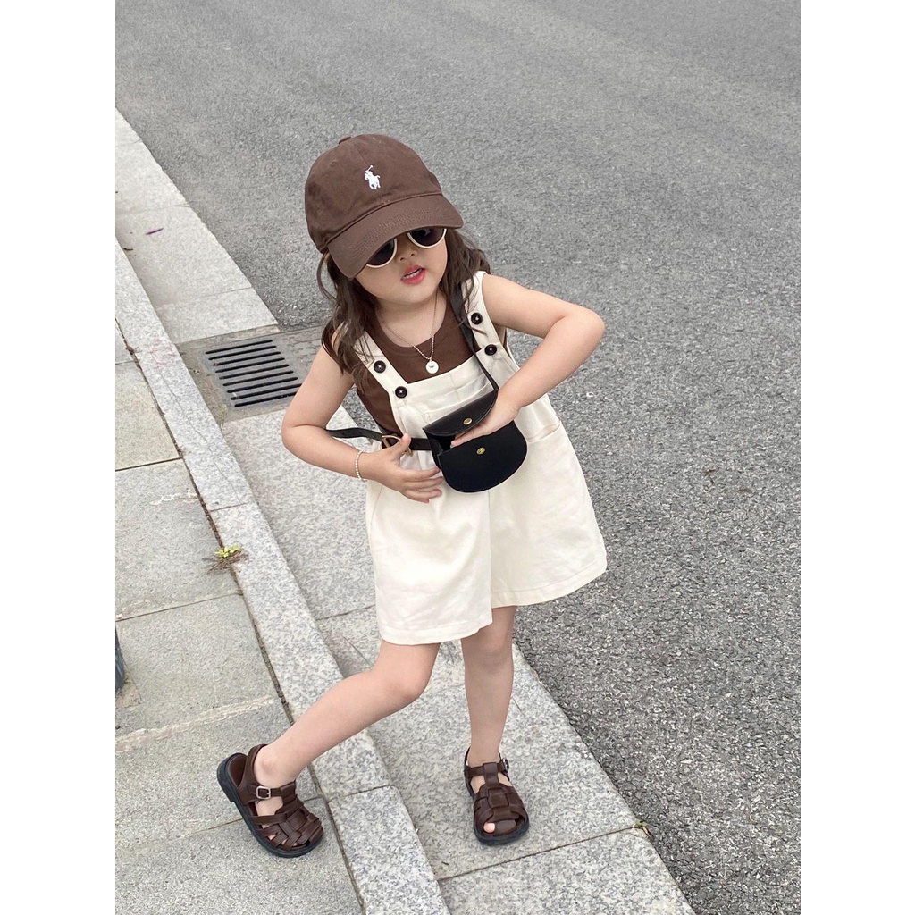 Yếm kaki đơn màu dễ thương cho bé