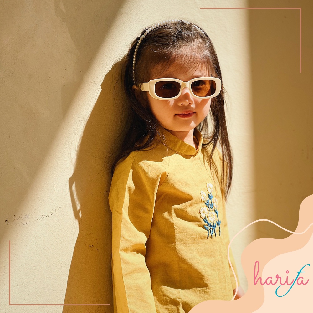 BADT010 Áo dài bé gái - màu vàng chanh - chất liệu linen thêu tay - họa tiết bông hoa- 1-6 tuổi