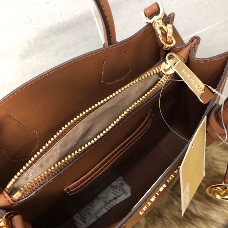 Túi Michael Kors Mercer size 22