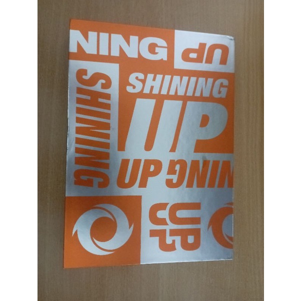 Album Tempest rỗng