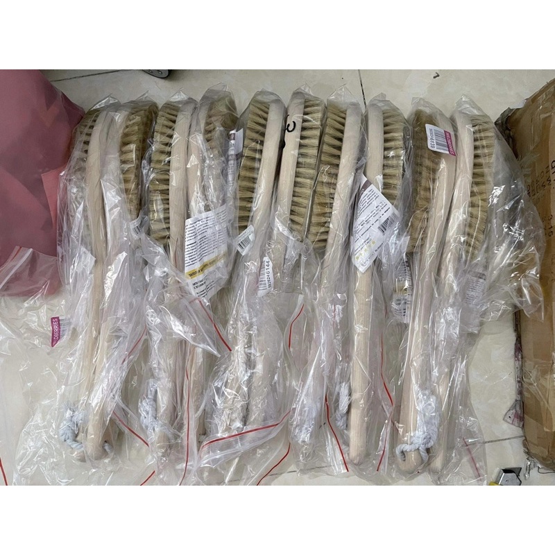 Bàn chải khô/ Cọ chà lưng