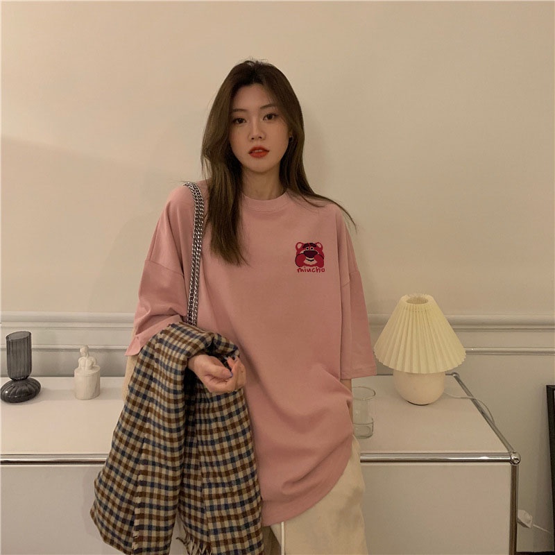 Áo thun gấu dâu lotso form rộng AT364 Miucho basic tee tay lỡ dành cho nam nữ in graphic