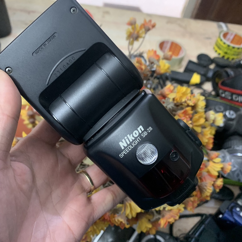 Đèn Flash Nikon Speedlight SB-28