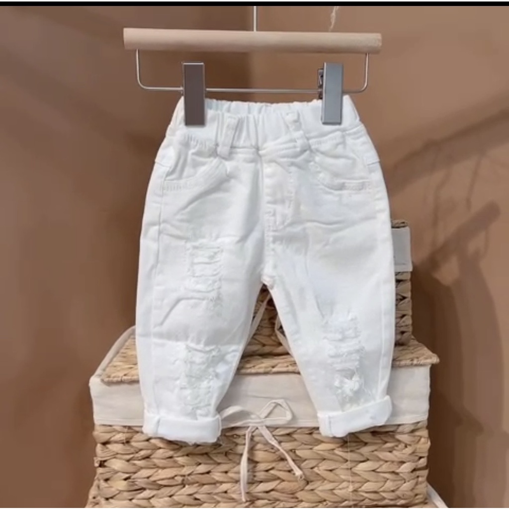 Quần jeans dài cho bé trai