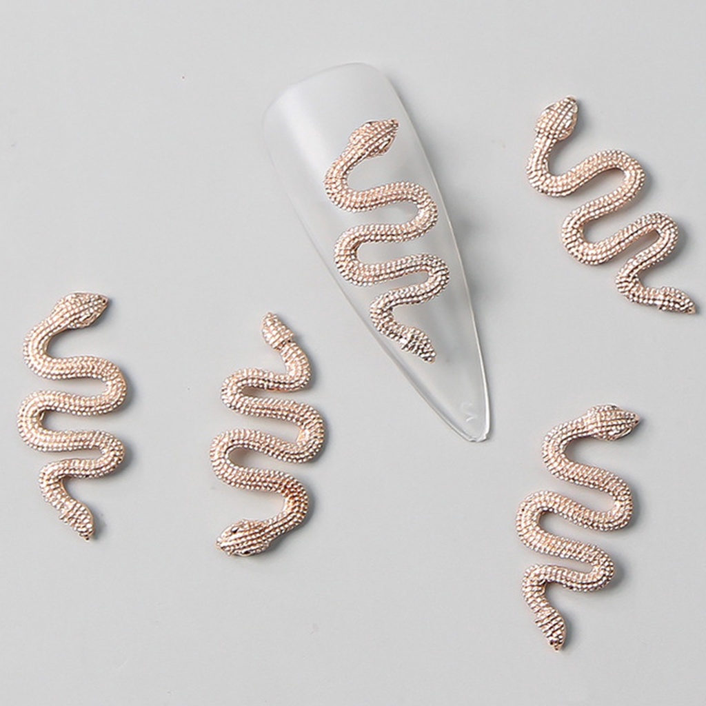 Set 10 Phụ Kiện Trang Trí Móng Tay Hình Rắn Độc Đáo