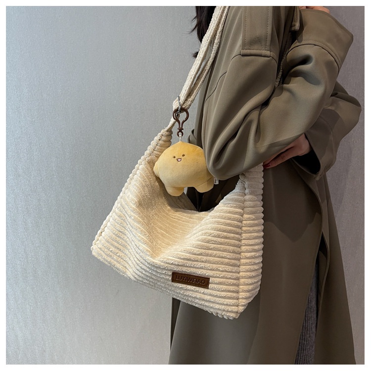 Túi Đeo JASMIN NOIR Chéo Vải Flannel Hình Bán Nguyệt Thiết Kế Đơn Giản Cá Tính Cho Nữ