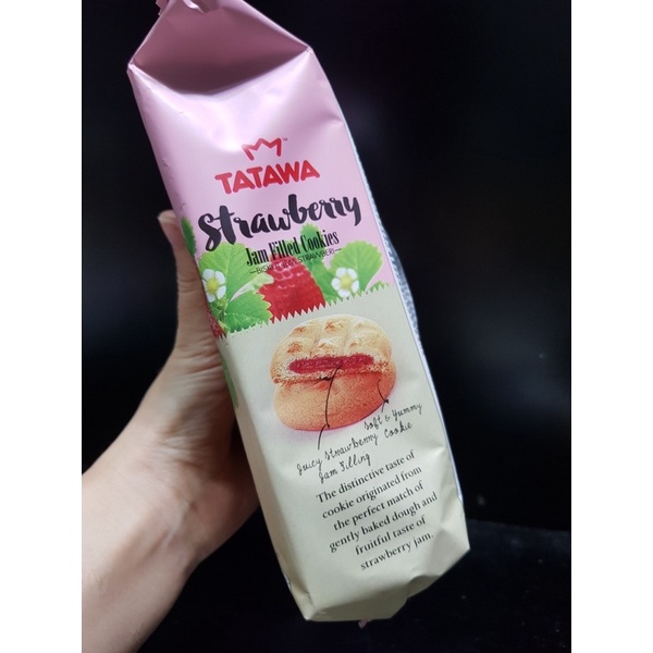 Bánh quy nhân mứt dâu Tatawa gói 120g