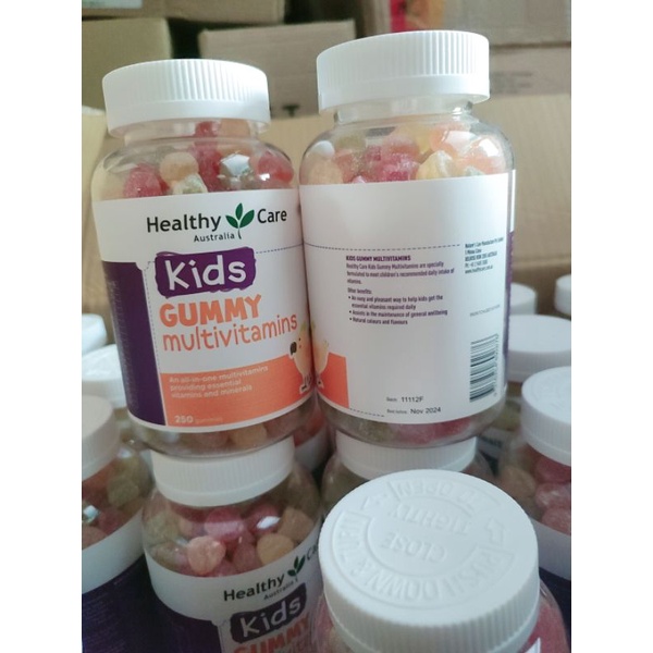 Kẹo Gummy multivitamin của Healthy care cho bé từ 2 tuổi 250 viên