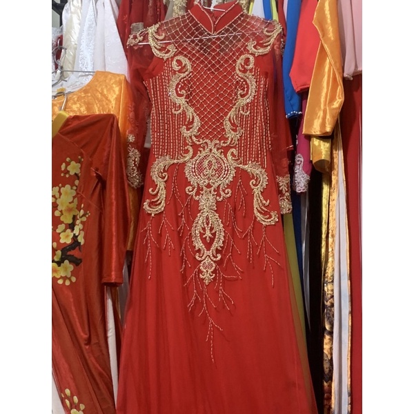 Áo dài dâu đỏ