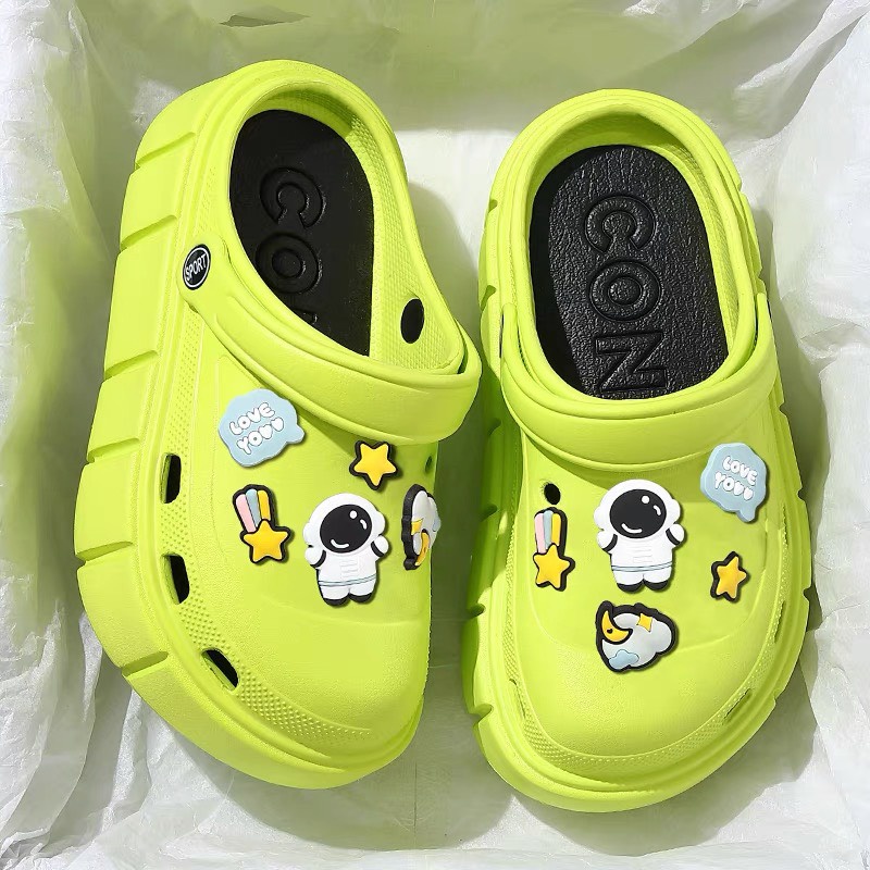 Sục Cross nữ độn đế Sticker sao hoả phi hành gia bắt mắt siêu hot Sandal nữ 7cm hình gấu thời trang