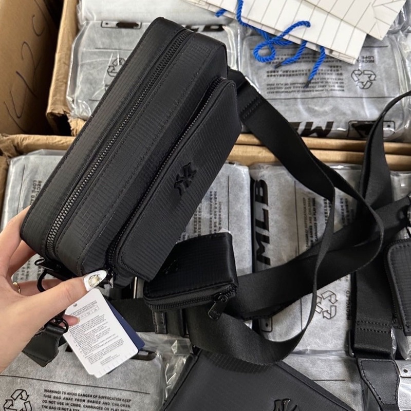 Túi MLB đeo chéo Unisex hot hit 2023 🔥