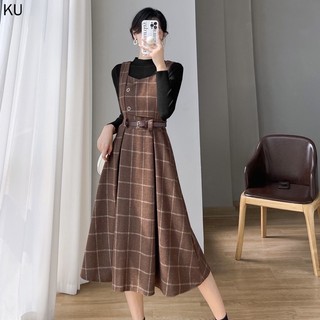 Đầm yếm chỉ bán trên live không bán qua hình ảnh