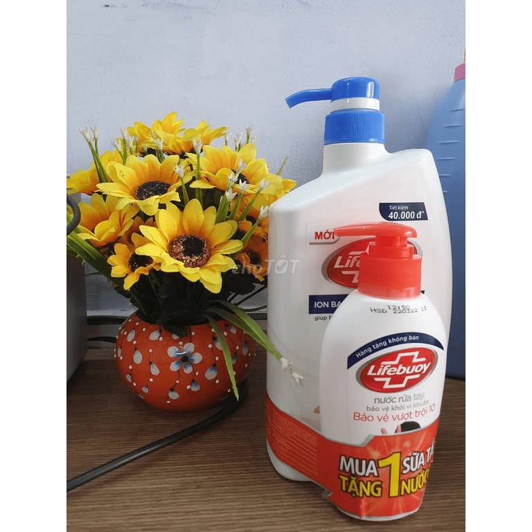 Dầu gội Lifebuoy 640g Tóc mềm mượt-kháng khuẩn