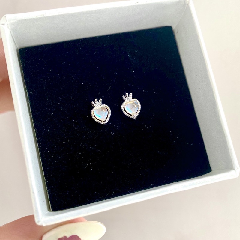 Bông tai bạc đá Moonstone Strawberry, khuyên tai bạc Moonstone Blackmeo đá nhân tạo