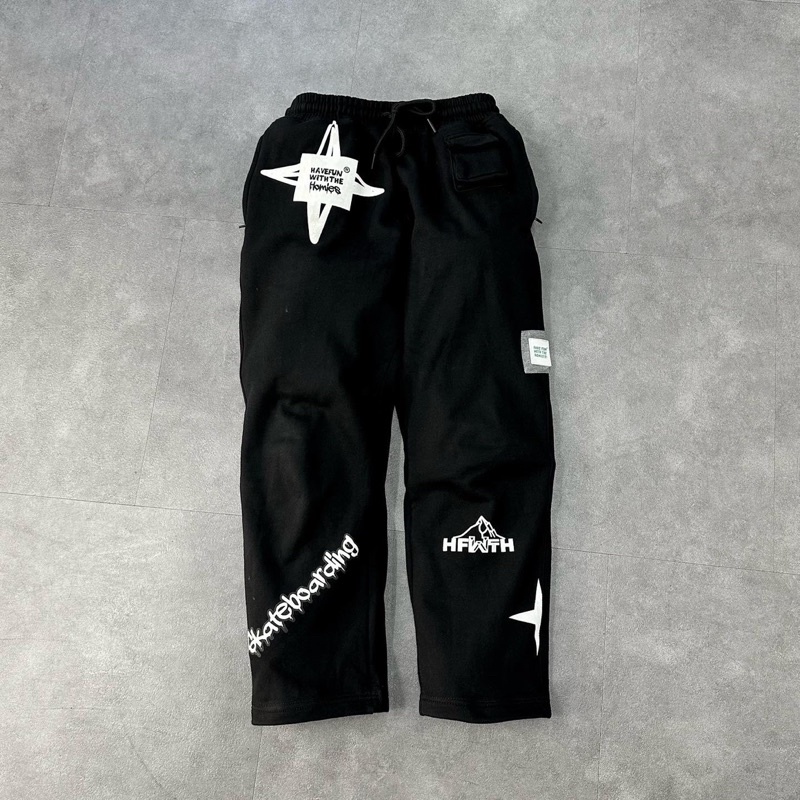 quần traveling sweatpants