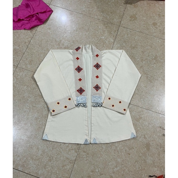 Áo nõn chúa thác