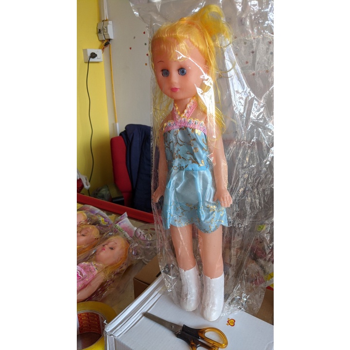 Búp bê biết chớp mắt, siêu dễ thương